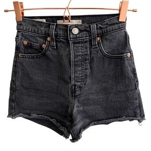 Levi’s Washed Black Ribcage Shorts Size 23